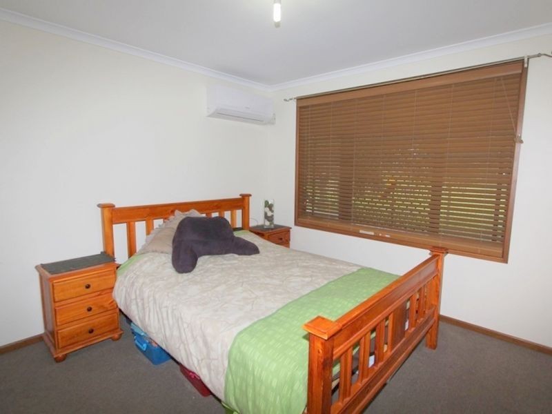 59 Park Avenue, Emerald QLD 4720