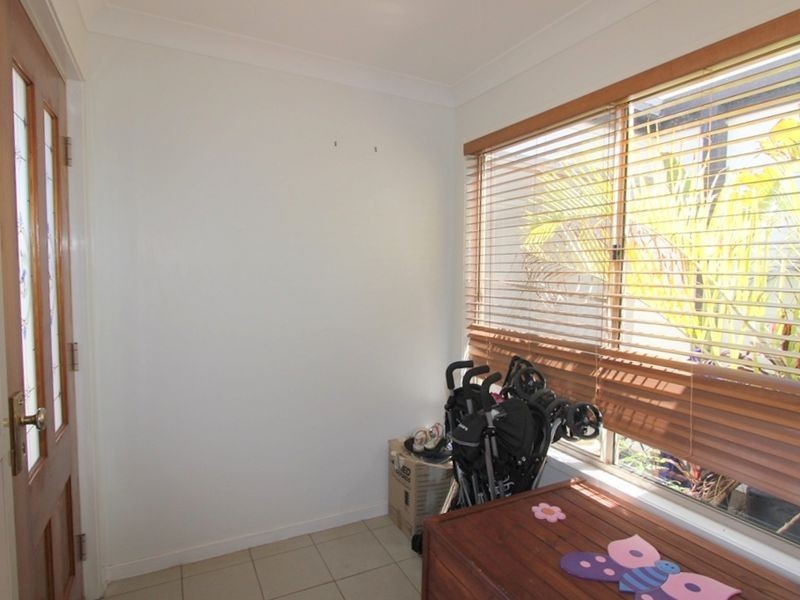 5 Chalmers Crescent, Emerald QLD 4720