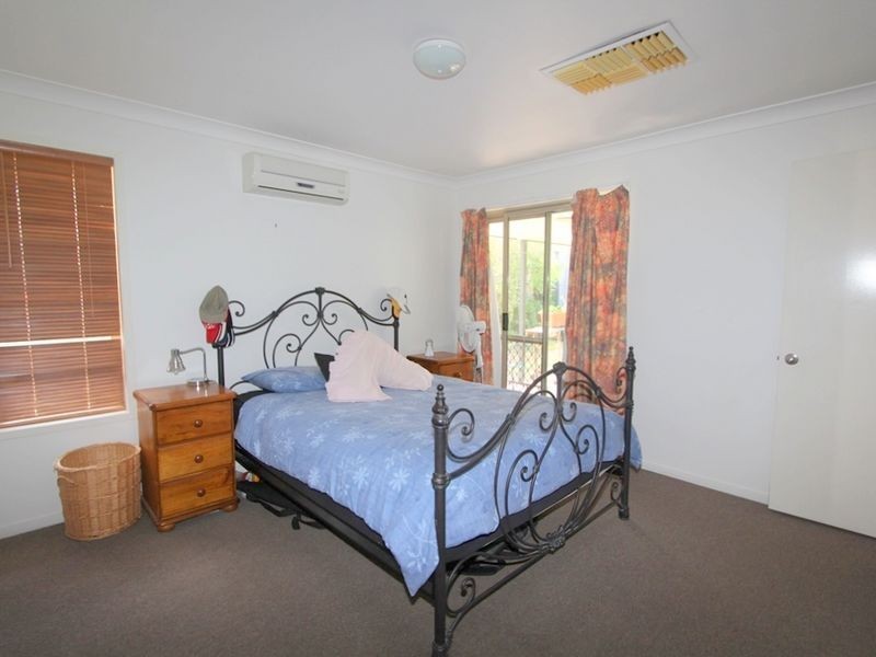 5 Chalmers Crescent, Emerald QLD 4720