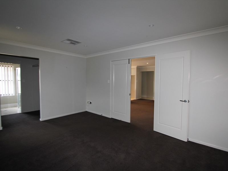 Emerald QLD 4720