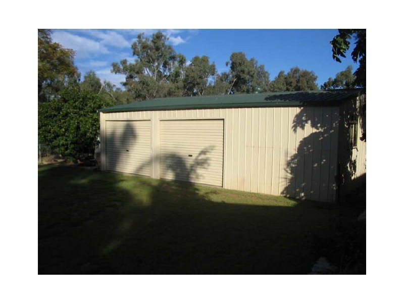 10 Kidd Street, Emerald QLD 4720