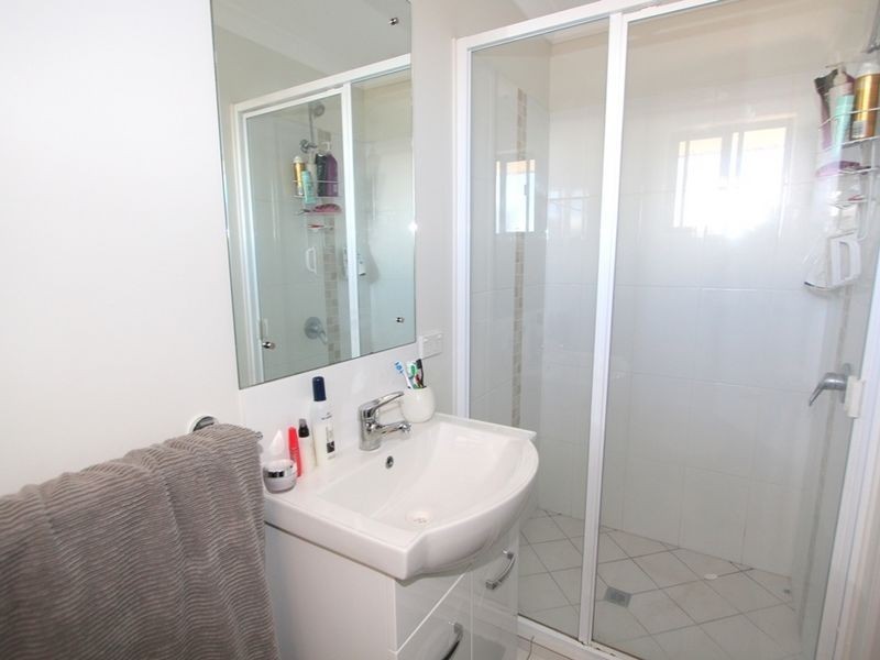 34 Lakeside Drive, Emerald QLD 4720