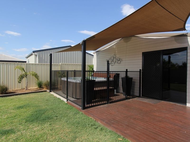 13 Coldstream, Emerald QLD 4720