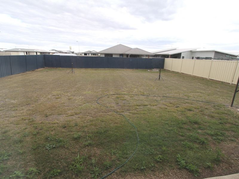 57 Mayfair Drive, Emerald QLD 4720