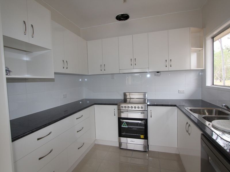 21 Centenary Drive, Emerald QLD 4720