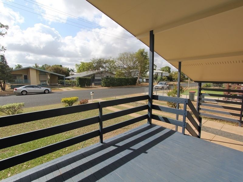 21 Centenary Drive, Emerald QLD 4720