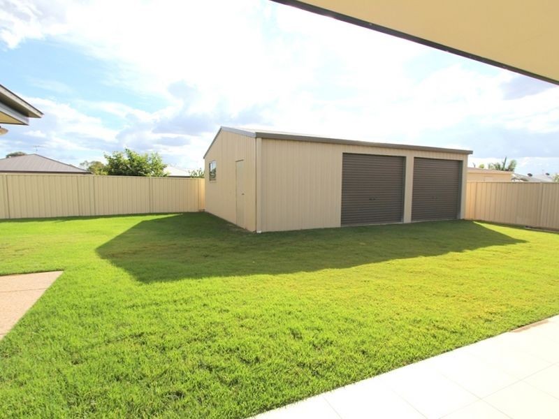 22 Blue Gums Drive, Emerald QLD 4720