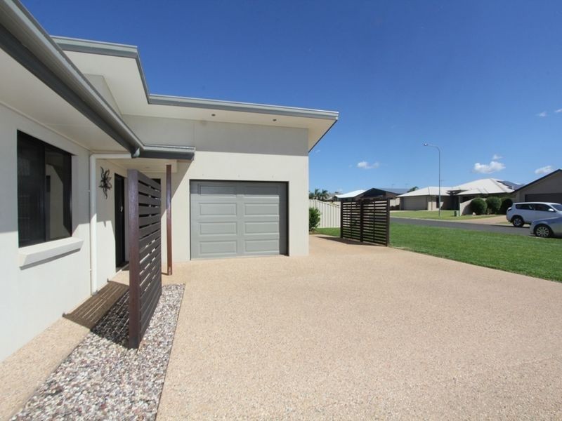 2/10 Mooney Crescent, Emerald QLD 4720