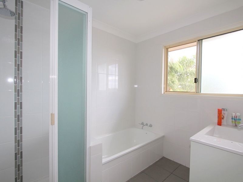 23 Edgewood Drive, Emerald QLD 4720