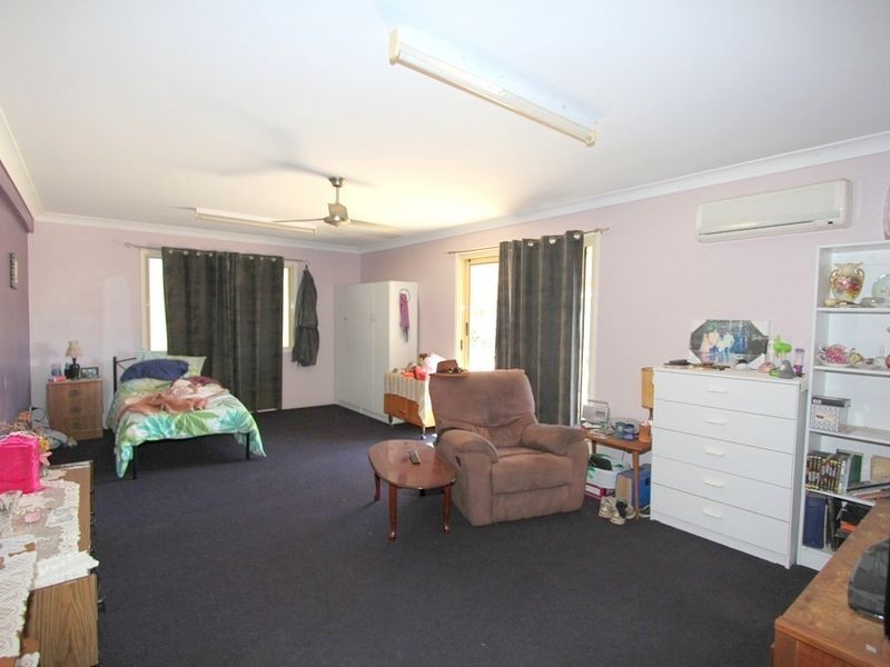 23 Edgewood Drive, Emerald QLD 4720