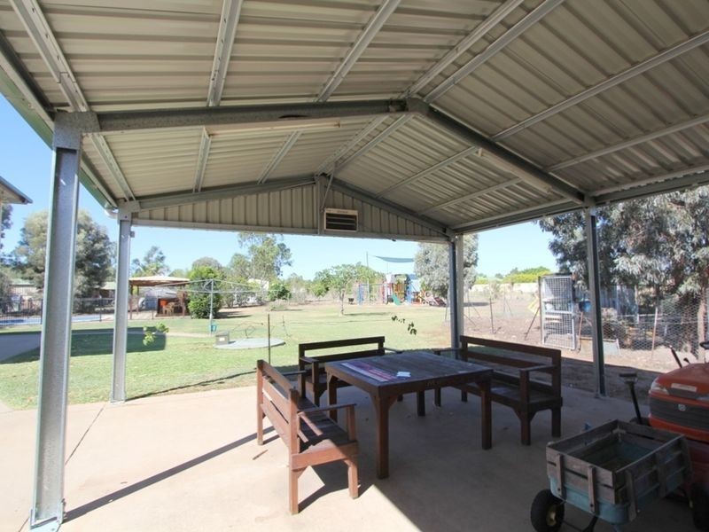 23 Edgewood Drive, Emerald QLD 4720