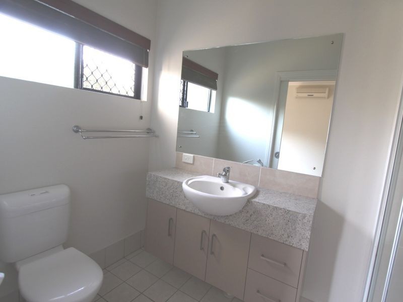 2/20 Riverview Street, Emerald QLD 4720