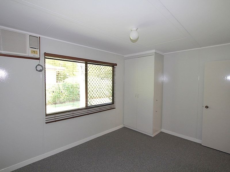 25 Diamond Avenue, Emerald QLD 4720