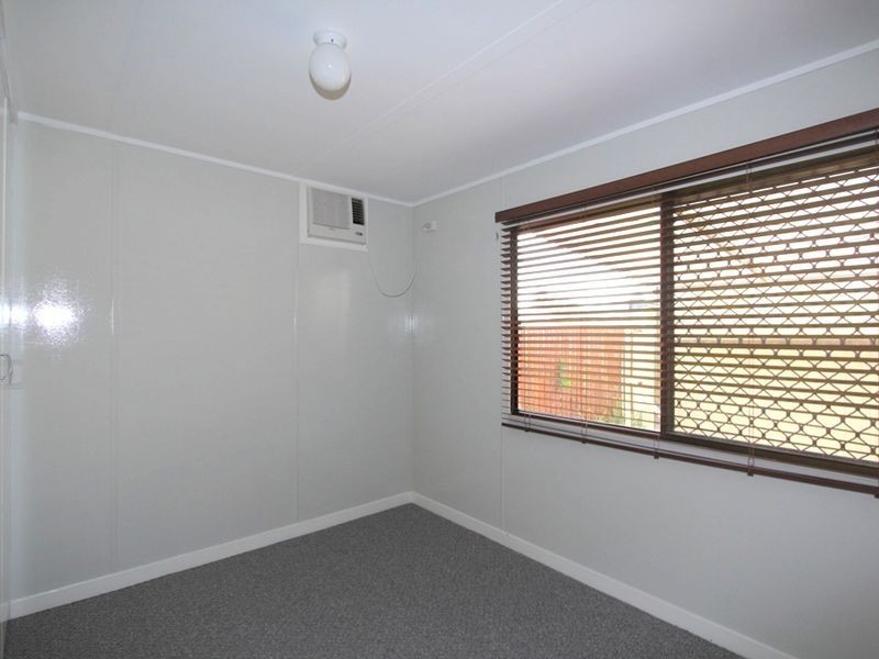 25 Diamond Avenue, Emerald QLD 4720