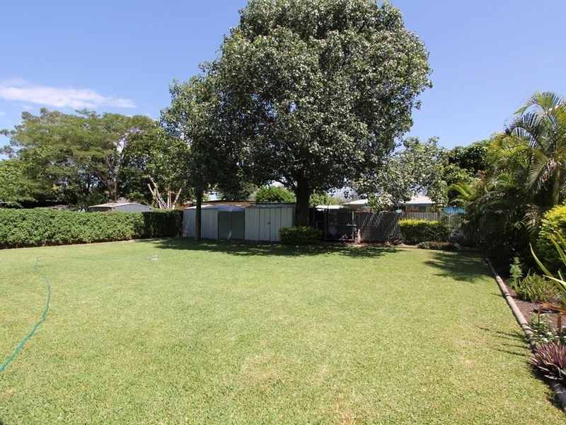 25 Diamond Avenue, Emerald QLD 4720