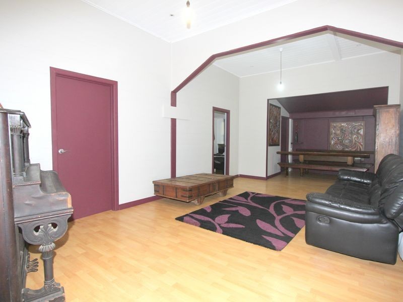 47 Theresa Street, Emerald QLD 4720