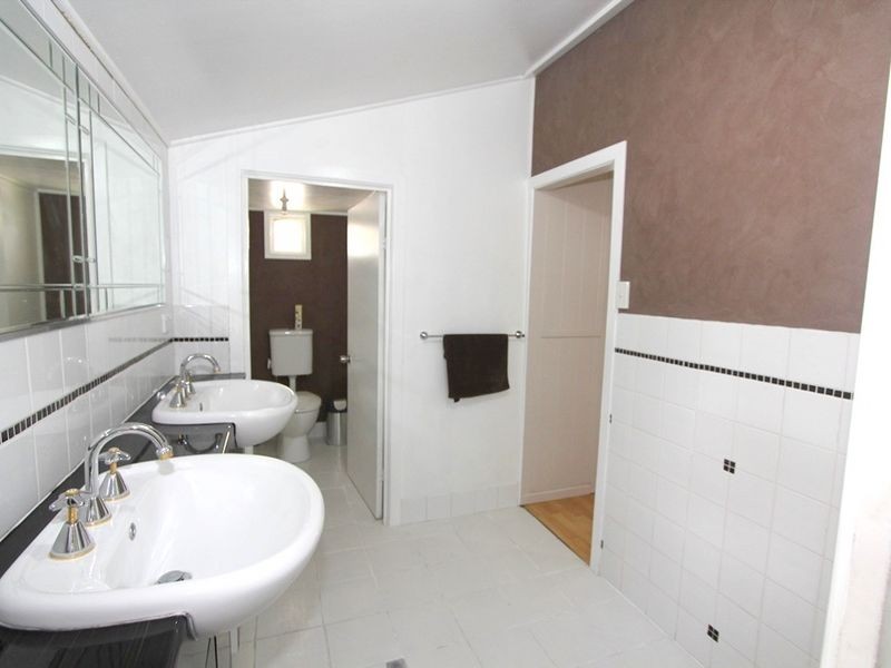 47 Theresa Street, Emerald QLD 4720