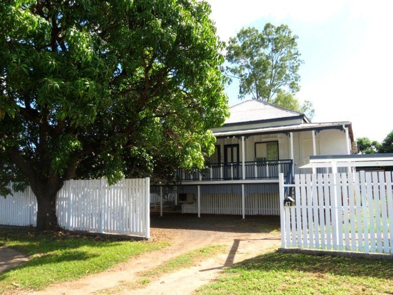 47 Theresa Street, Emerald QLD 4720