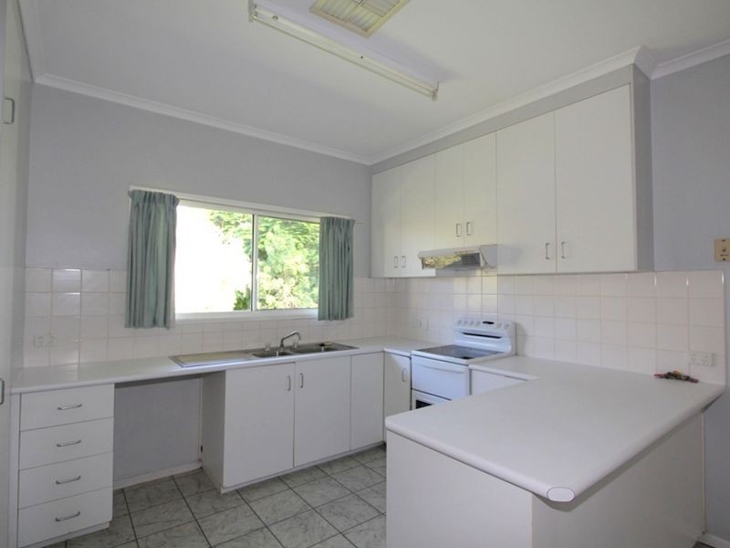 9 Colleen Avenue, Emerald QLD 4720