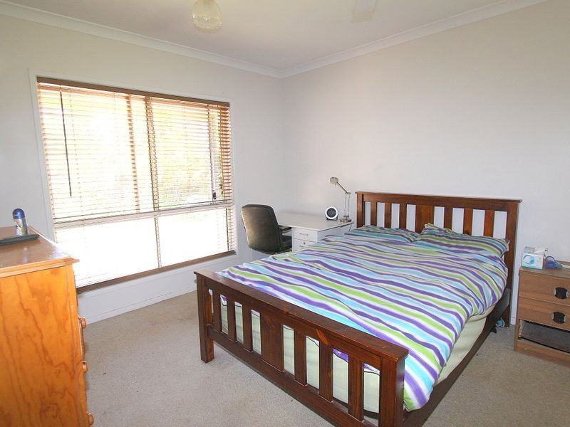 4 Andrews Road, Emerald QLD 4720