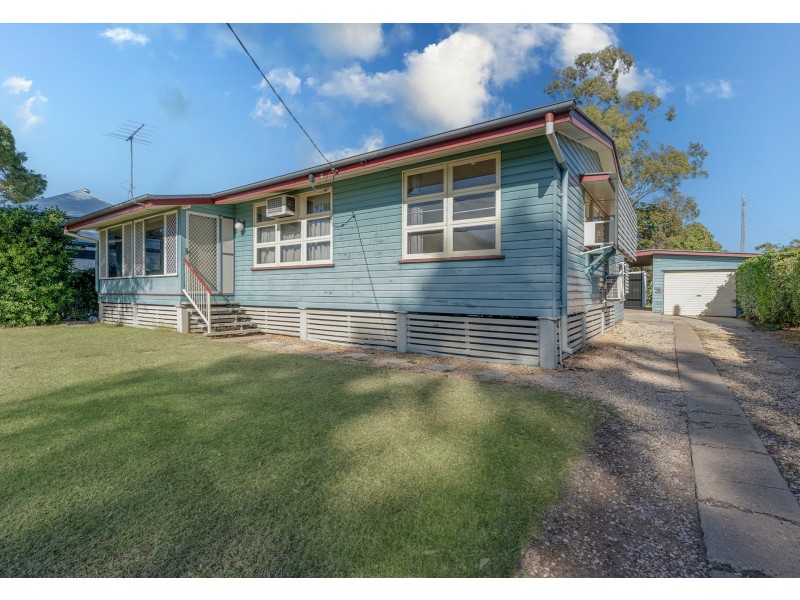 43 Dundas Street, Emerald QLD 4720
