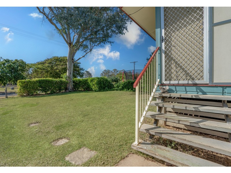43 Dundas Street, Emerald QLD 4720