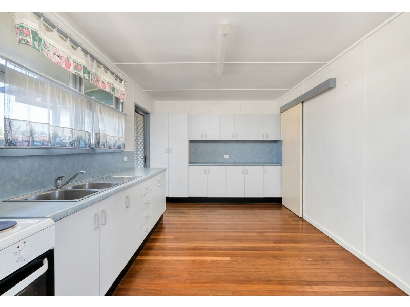 43 Dundas Street, Emerald QLD 4720
