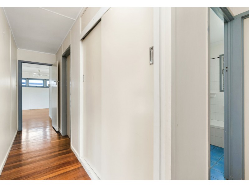 43 Dundas Street, Emerald QLD 4720
