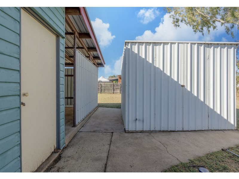43 Dundas Street, Emerald QLD 4720
