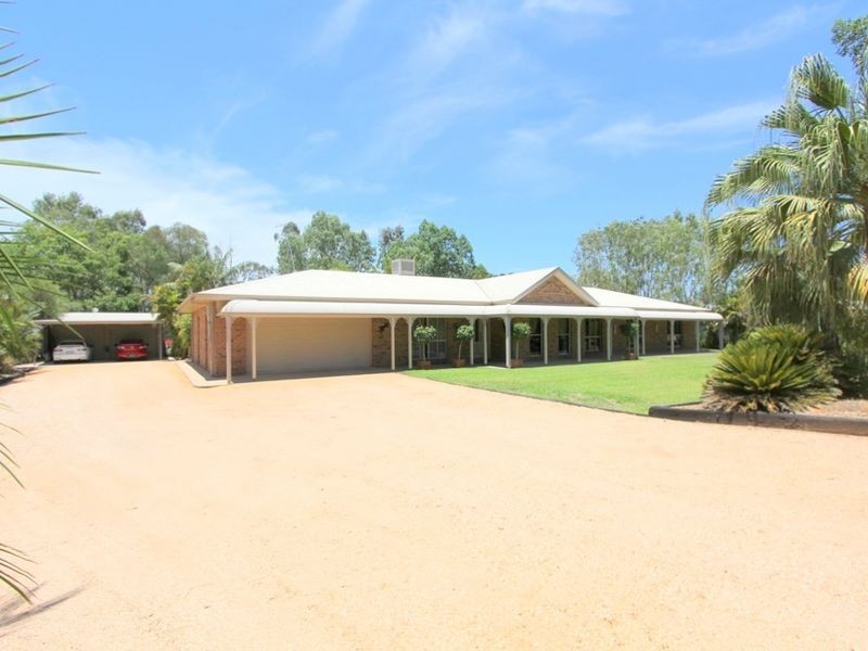 22 Akubra Dr, Emerald QLD 4720