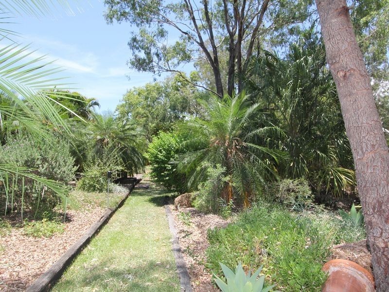 22 Akubra Dr, Emerald QLD 4720