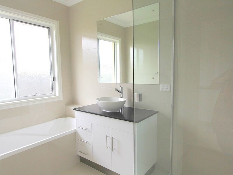 1 Longford Street, Emerald QLD 4720