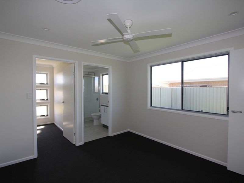 9 Spellman Street, Emerald QLD 4720