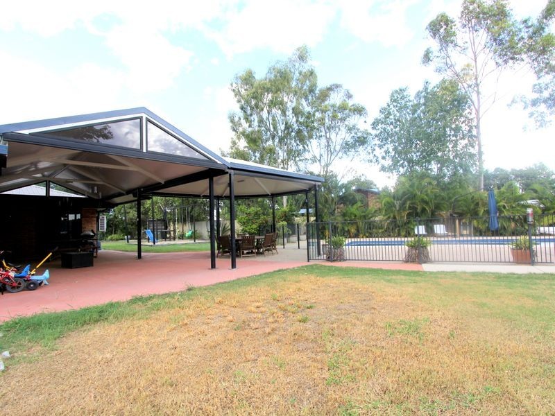 21 Coaker Drive, Emerald QLD 4720