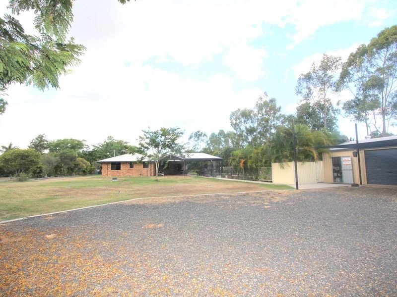 21 Coaker Drive, Emerald QLD 4720