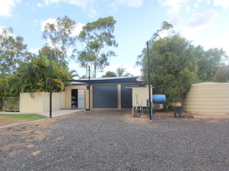 21 Coaker Drive, Emerald QLD 4720