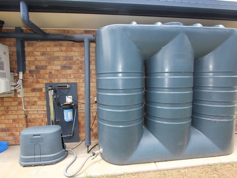 21 Coaker Drive, Emerald QLD 4720