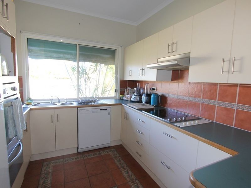 4 Stolz Place, Emerald QLD 4720