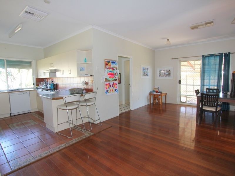 4 Stolz Place, Emerald QLD 4720