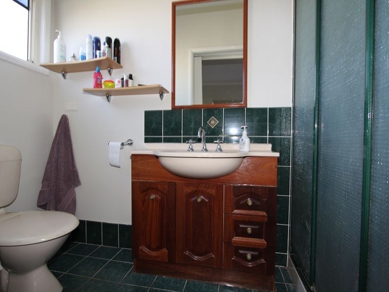 4 Stolz Place, Emerald QLD 4720