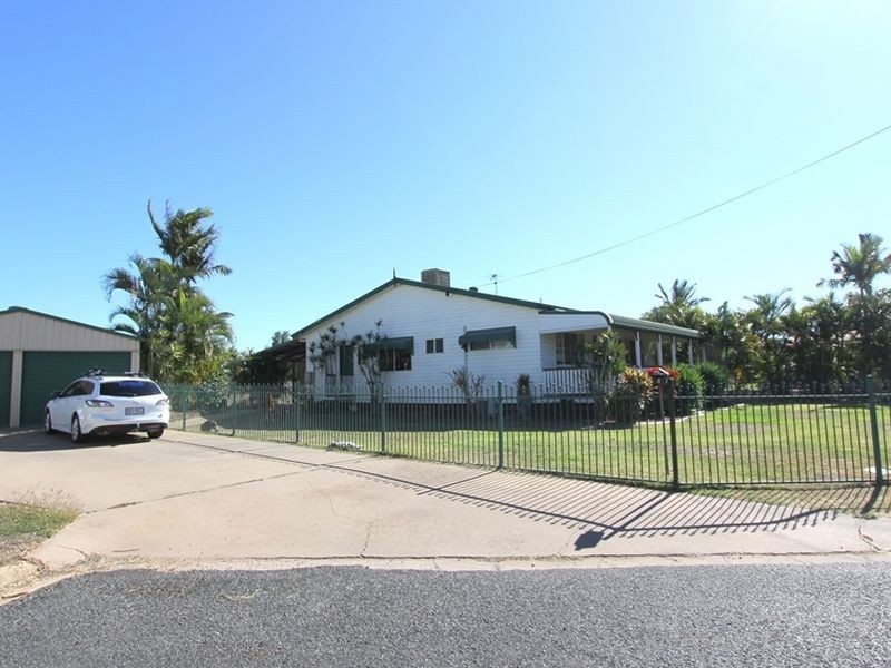 4 Stolz Place, Emerald QLD 4720