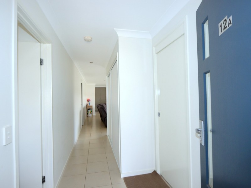 12 Rosehill Road, Emerald QLD 4720