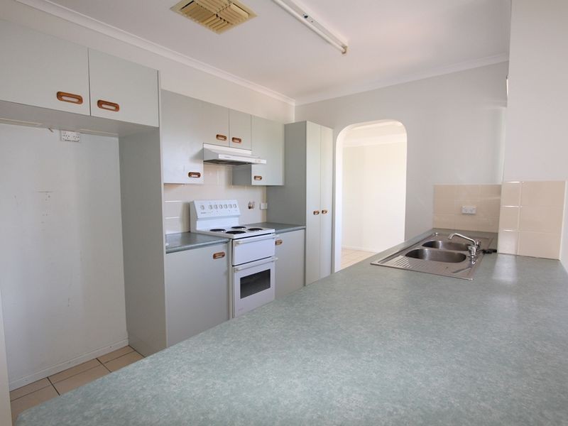 34 Barry Street, Emerald QLD 4720