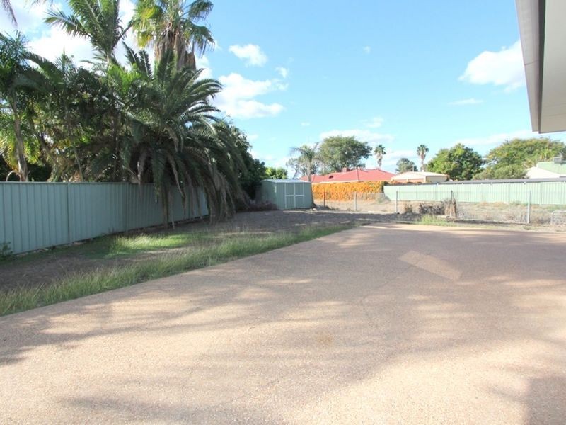 34 Barry Street, Emerald QLD 4720