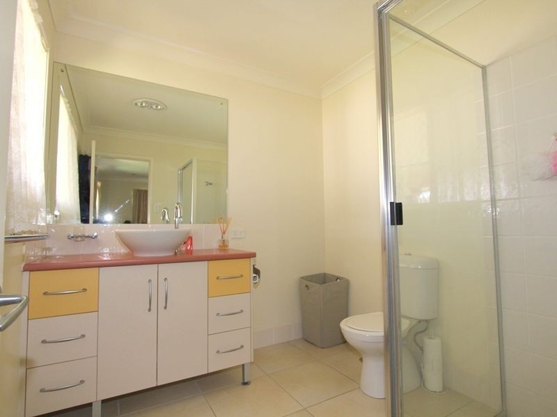 23 Saville Street, Emerald QLD 4720
