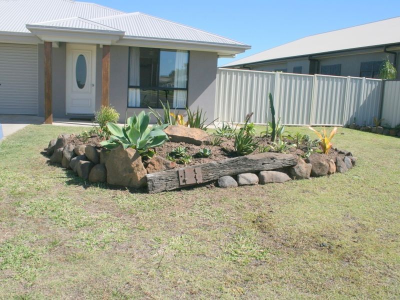25 Glovar Street, Emerald QLD 4720