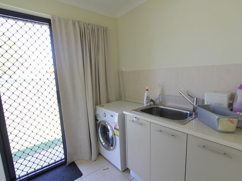 22/68 Moody Street, Emerald QLD 4720