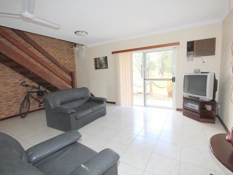 19/145 Egerton St, Emerald QLD 4720