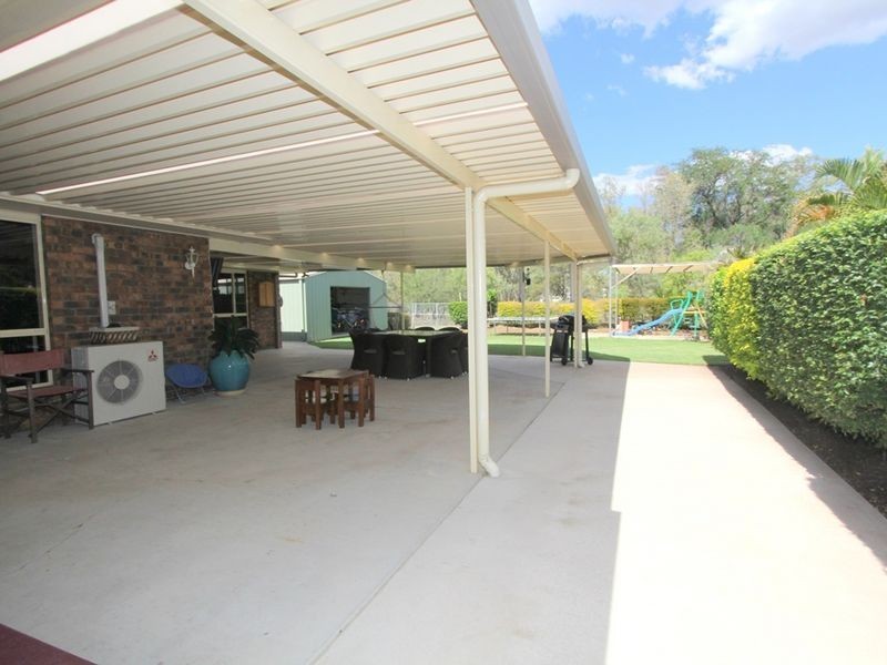 14 Kidd St, Emerald QLD 4720