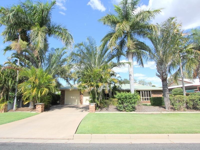 14 Kidd St, Emerald QLD 4720